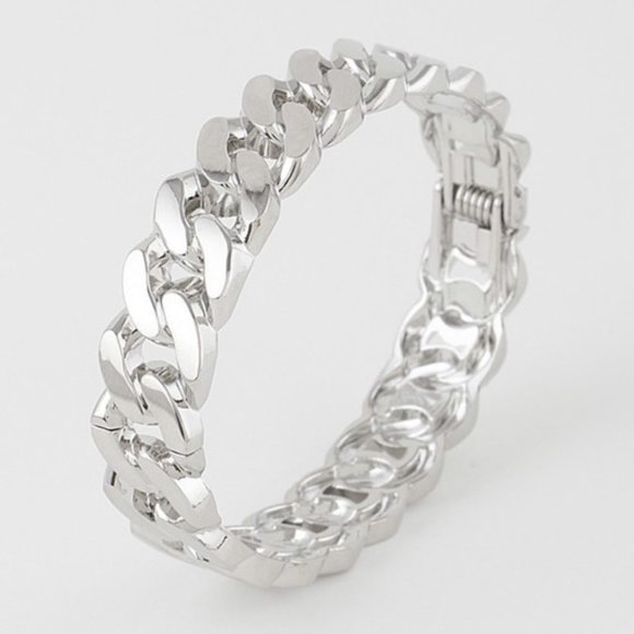 Chain Cuff Bracelet - Picture 3 of 4